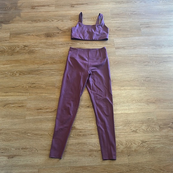 Girlfriend Collective set size medium purple - Picture 1 of 4